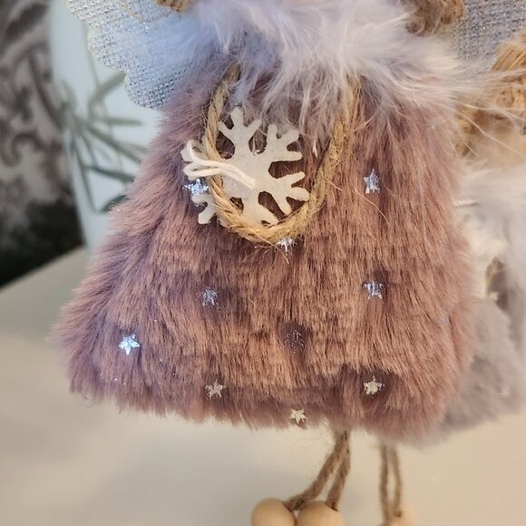 Christmas Angels - Picture 4 of 5